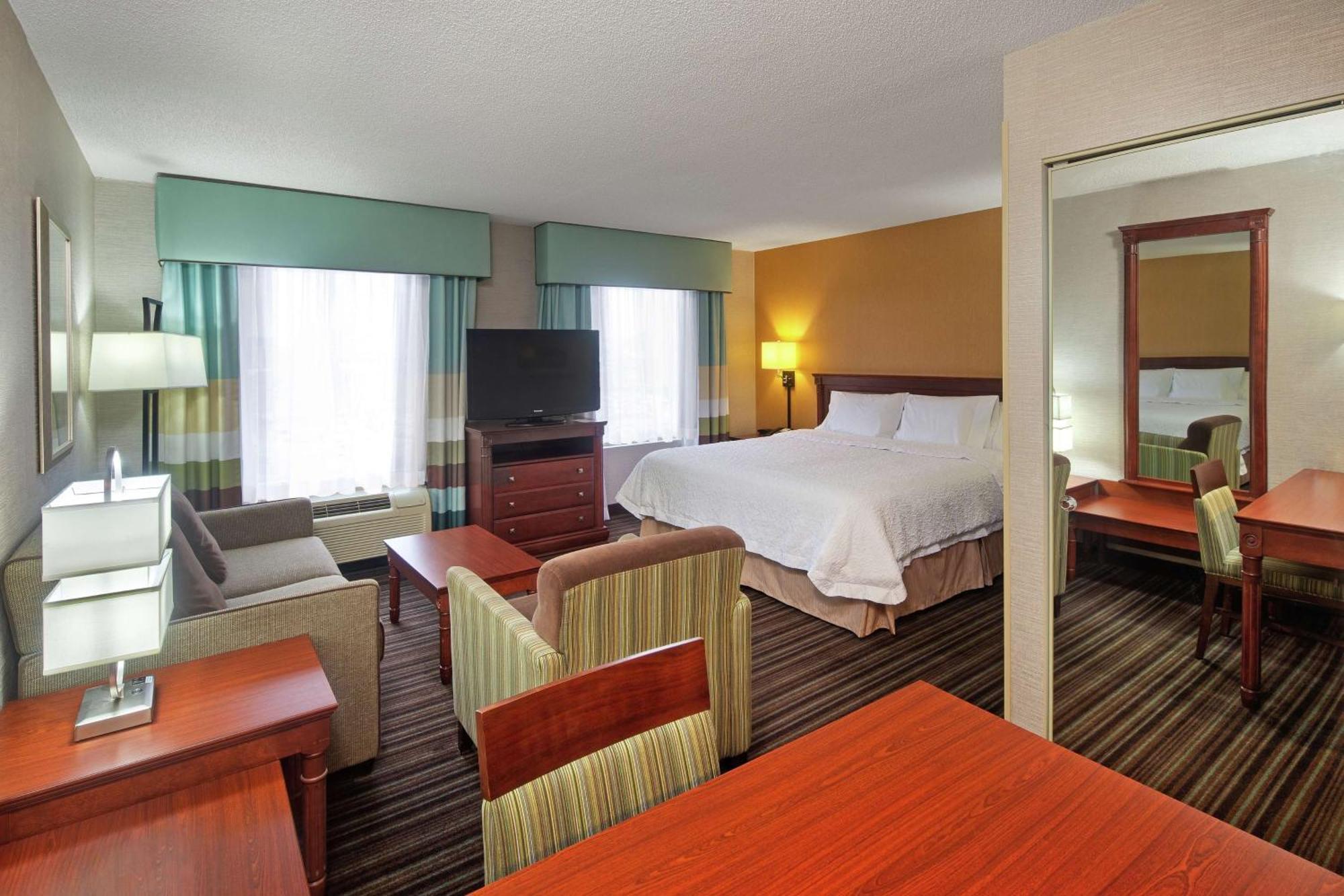 Hampton Inn & Suites By Hilton Toronto Airport Mississauga Exteriér fotografie