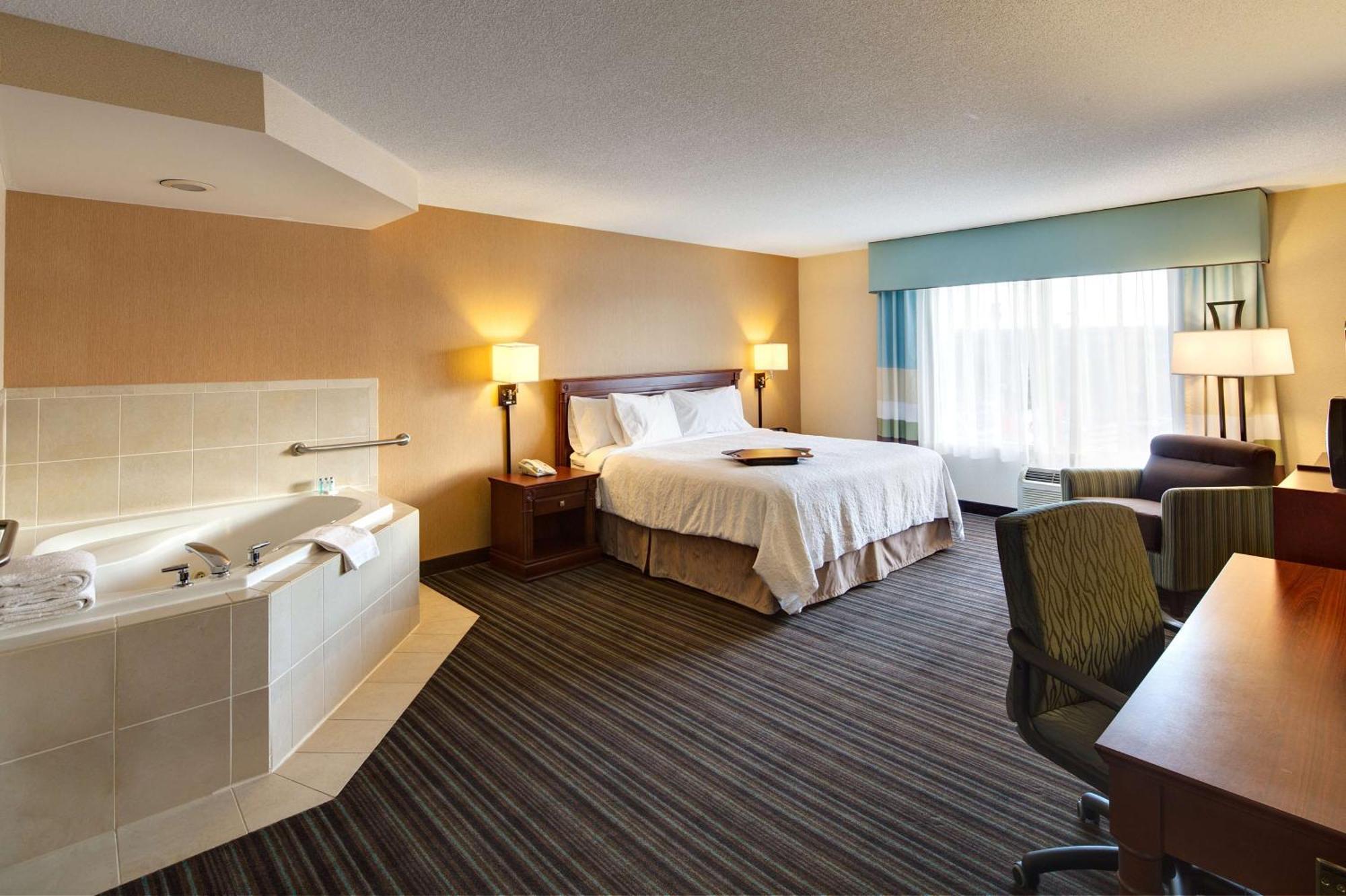 Hampton Inn & Suites By Hilton Toronto Airport Mississauga Exteriér fotografie